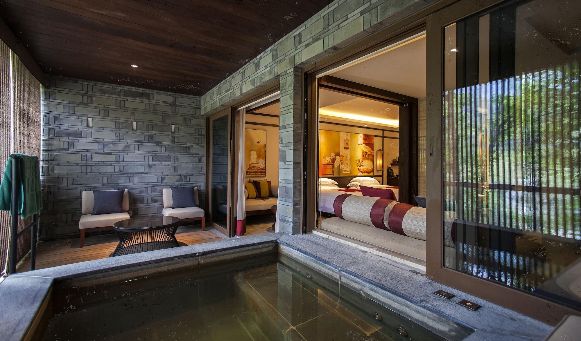 Banyan Tree Chongqing Beibei Hotel Екстериор снимка