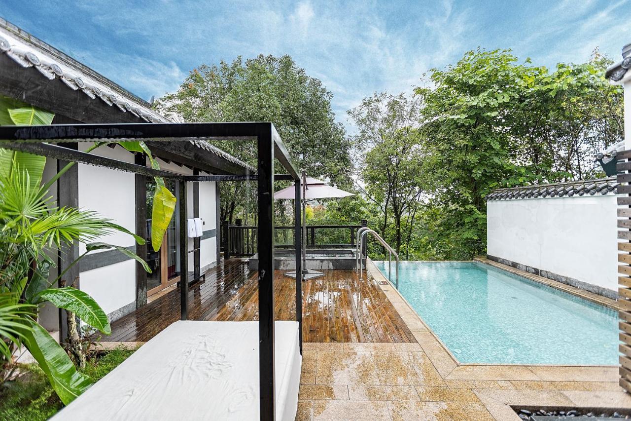 Banyan Tree Chongqing Beibei Hotel Екстериор снимка