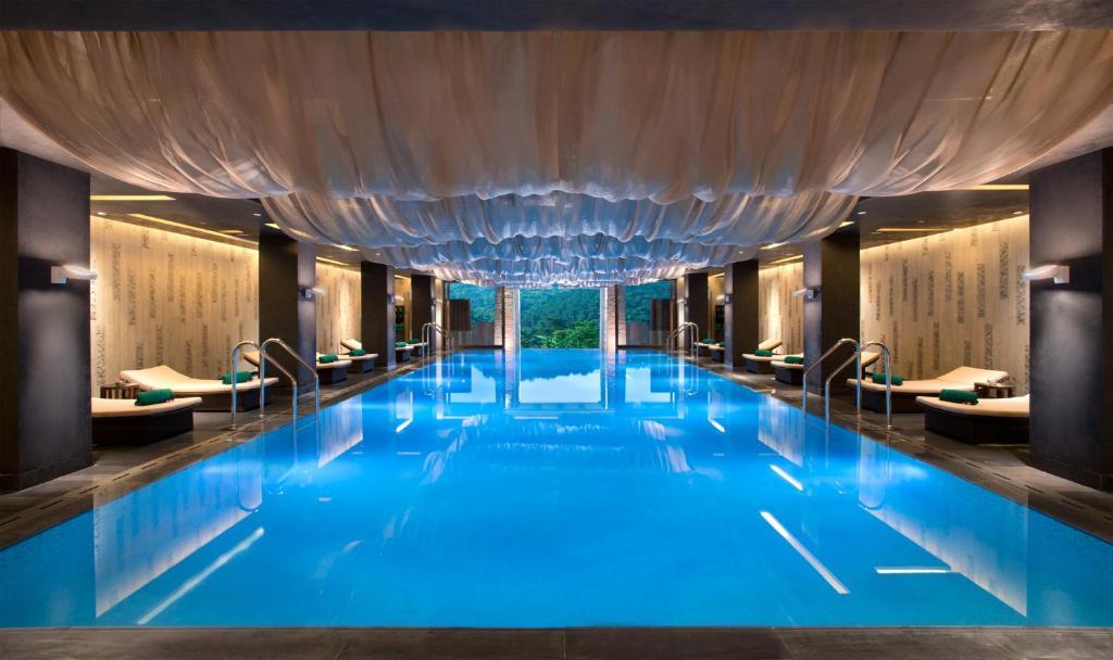 Banyan Tree Chongqing Beibei Hotel Екстериор снимка